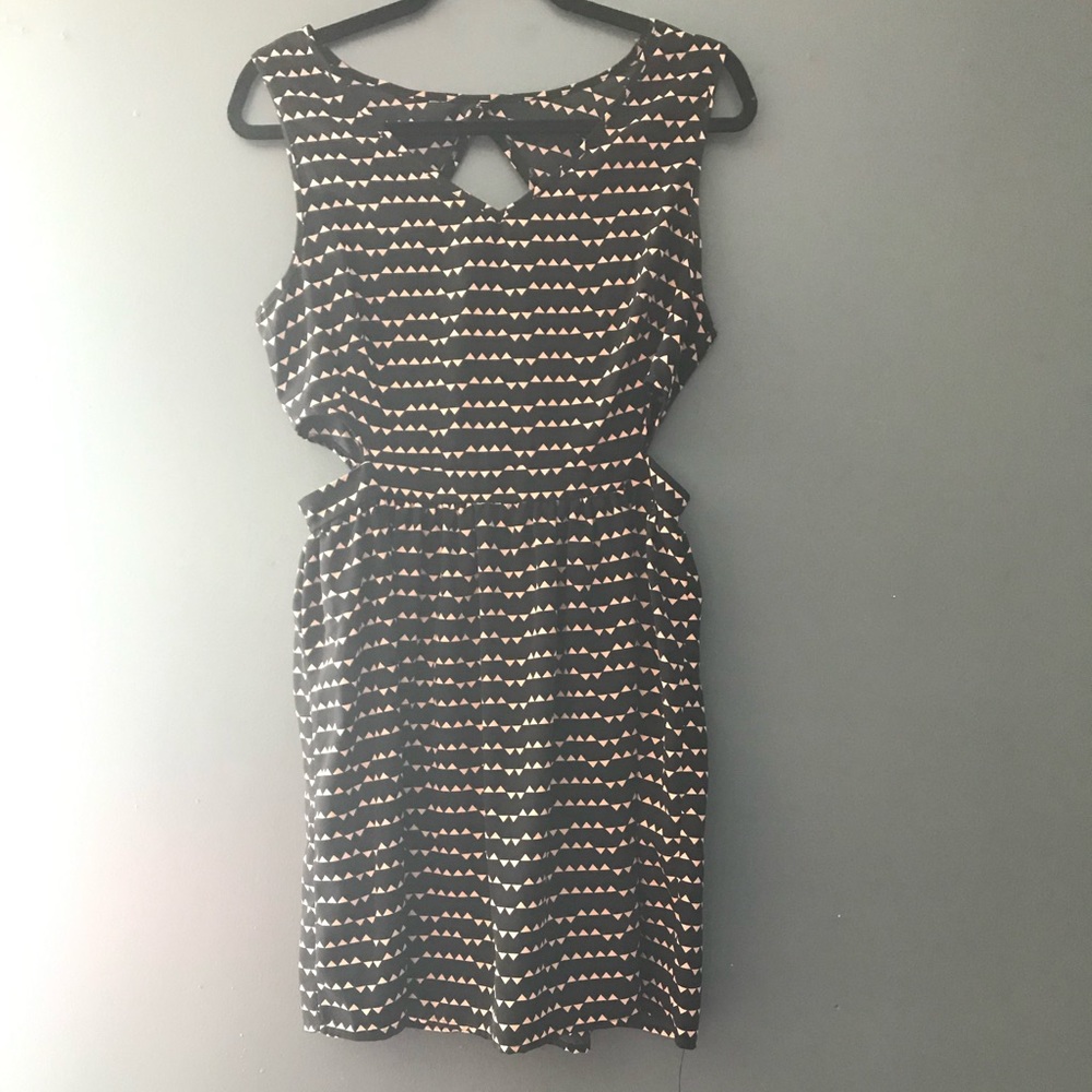 Girl Black and Pink Dress!